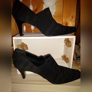 Liz Claiborne Black Class